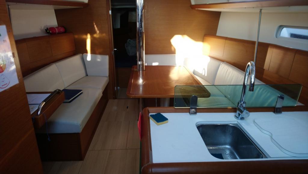 Carré du Sun Odyssey 389