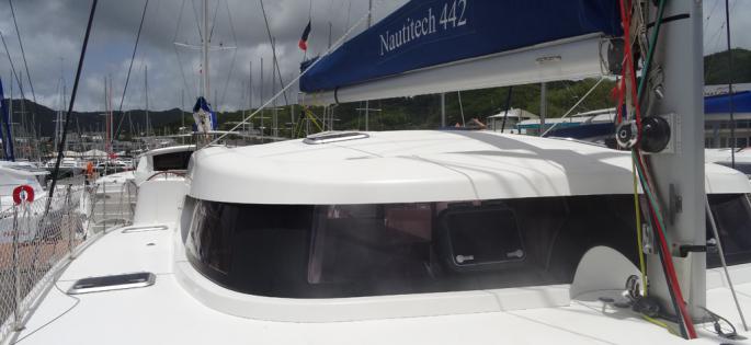 Nautitech 442 roof